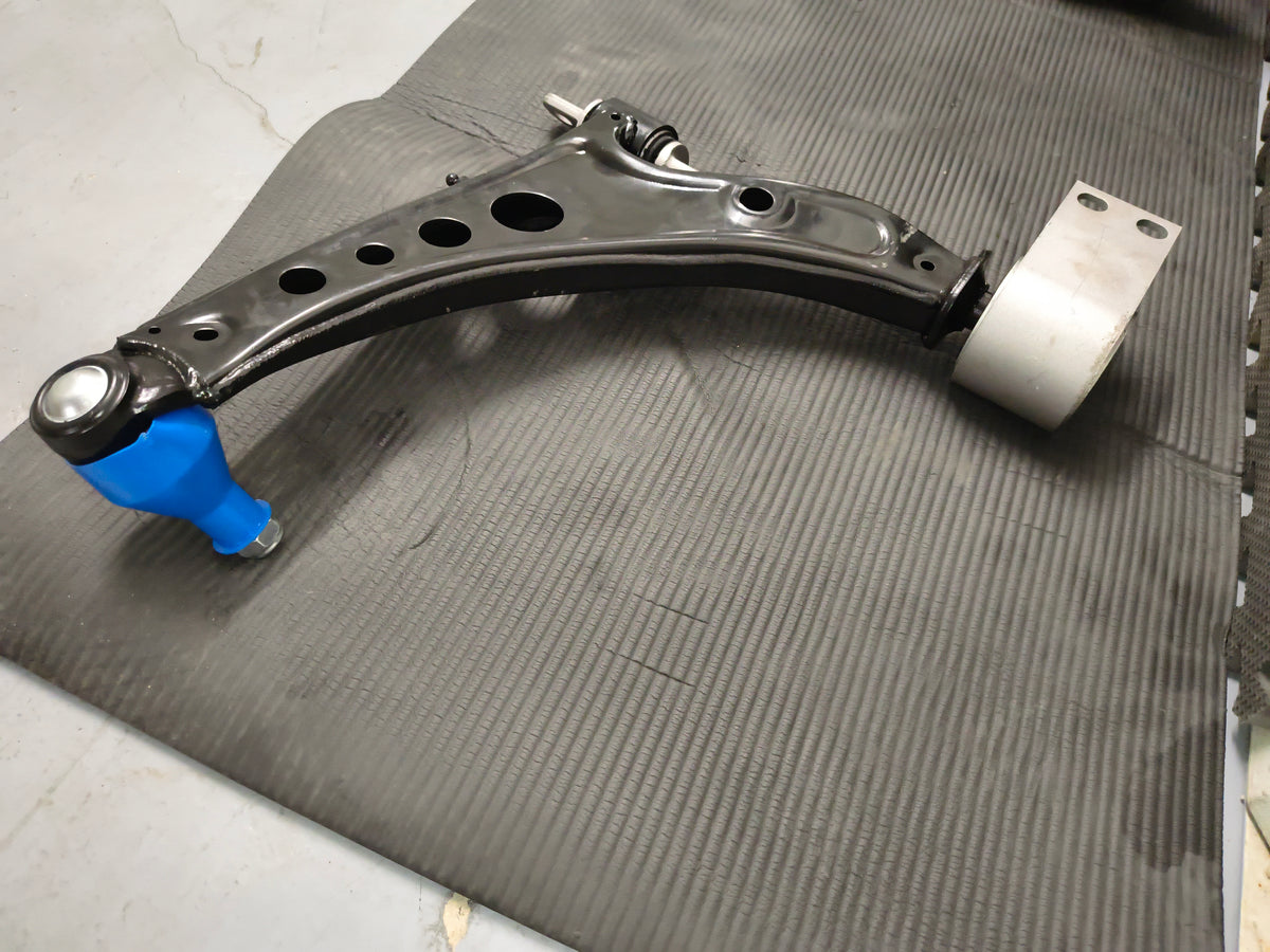 2016-2025 Chevy Malibu & 2017-2020 Buick LaCrosse / Regal Front Driver & Passenger Side Lower Control Arm Pair (LH & RH Set) 🚘🔩