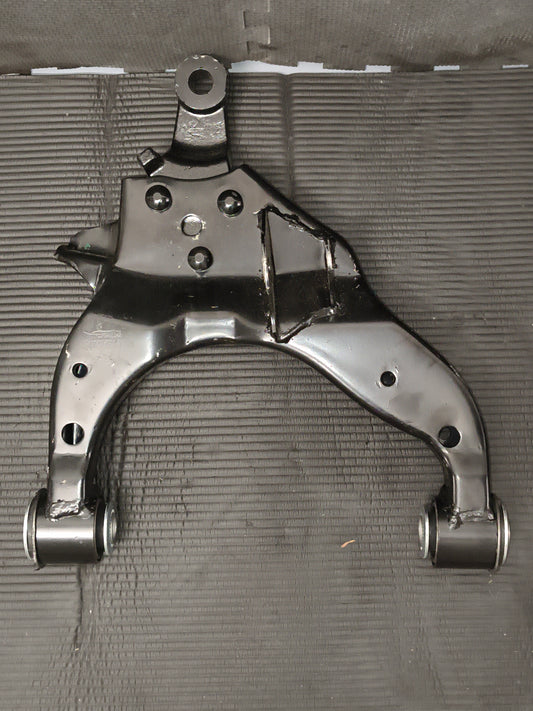 1996-2002 Toyota 4Runner Front Driver Side Lower Control Arm (Left LH) 🚘🔩
