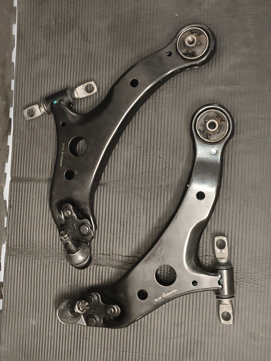 2007-2017 Toyota Camry & 2007-2018 Lexus ES350 Front Driver & Passenger Side Lower Control Arm Pair OEM (LH & RH Set) 🚘🔩