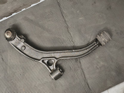 2001-2007 Chrysler Town & Country, Dodge Caravan & Grand Caravan Front Driver Side Lower Control Arm with Ball Joint 🚘🔩