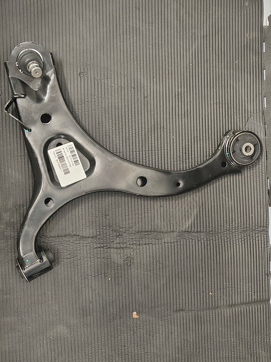 2007-2012 Hyundai Santa Fe & 2011-2013 Kia Sorento Front Driver Side Lower Control Arm Assembly with Ball Joint & Bushing 🚘🔩