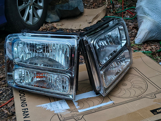 2005-2007 Ford F-250, F-350, F-450 & F-550 Super Duty Driver & Passenger Side Halogen Headlight Assemblies Pair 🚘💡
