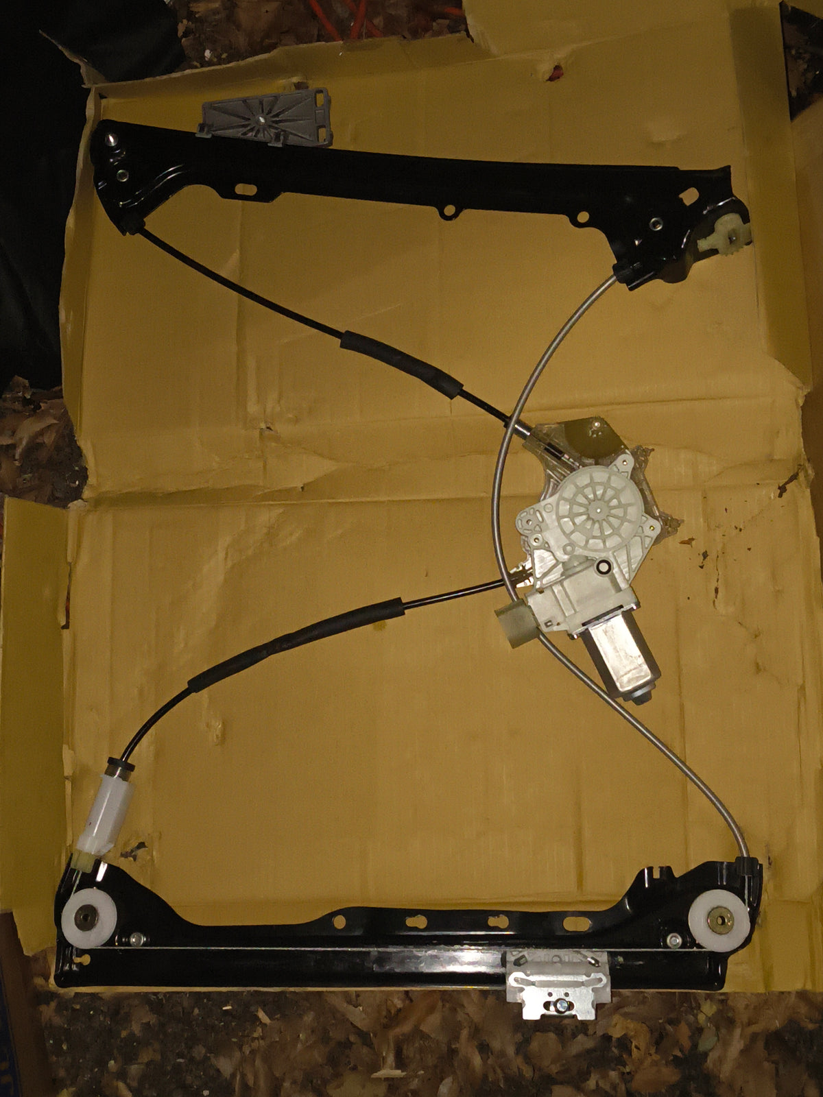 2007-2013 BMW 3 Series Coupe & Convertible Front Passenger Side Power Window Regulator with Motor Assembly 🚘🪟