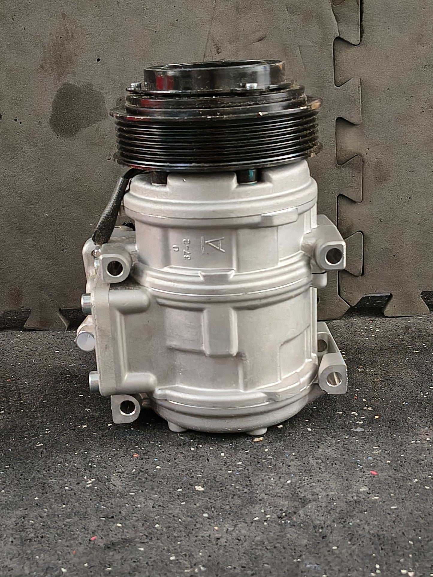 2007–2010 Kia Rondo 2.7L V6 A/C Compressor with Clutch (6-Groove Pulley) ❄️🚗