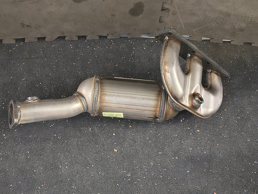 2001–2006 BMW 325i / 325Ci / 330i / 330Ci (2.5L & 3.0L) Rear Exhaust Manifold Catalytic Converter 🚘🔧