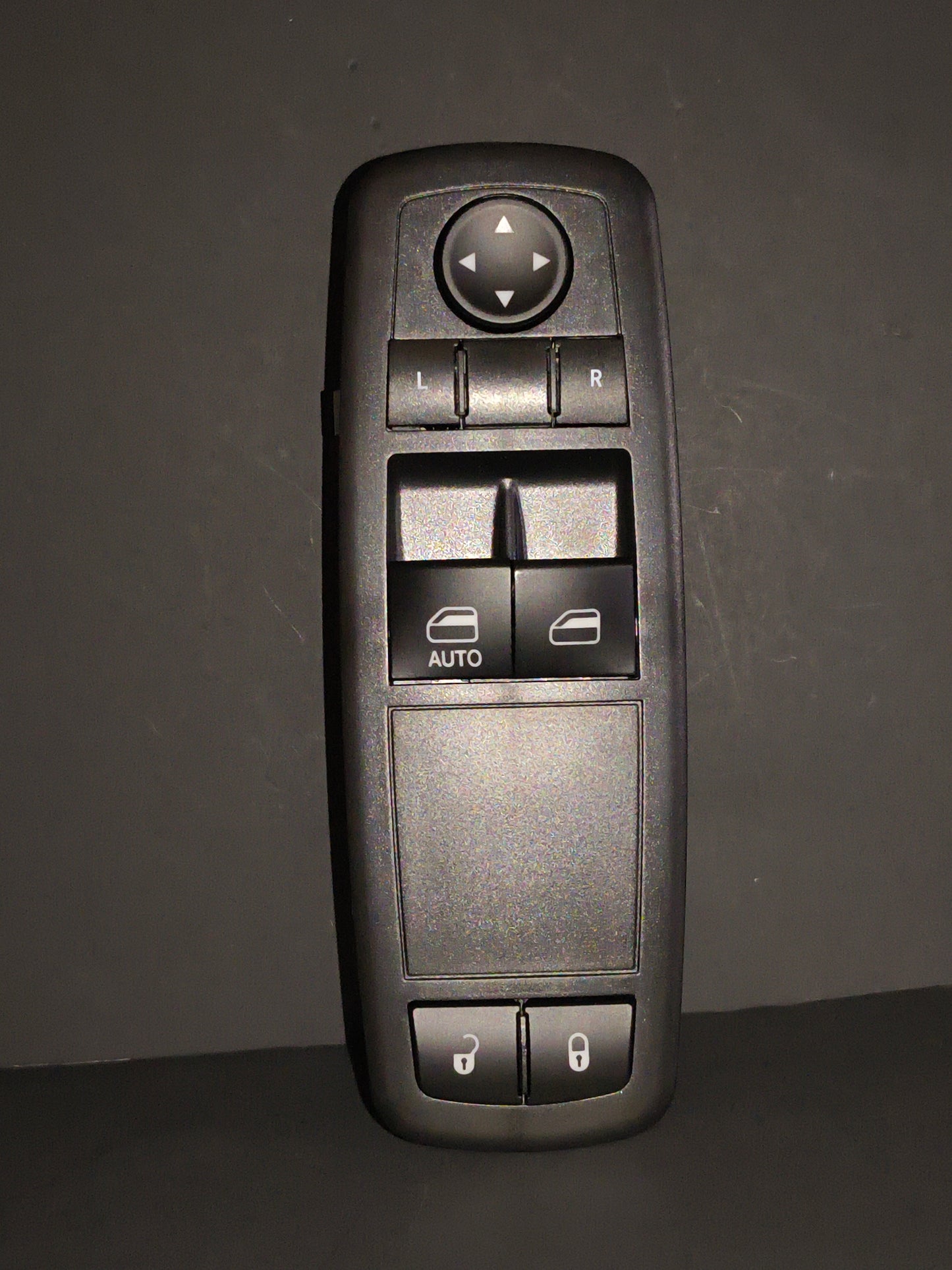 2012–2015 Chrysler Town & Country / Dodge Grand Caravan / Ram C/V Front Driver Side Power Window Switch 🚘⚡