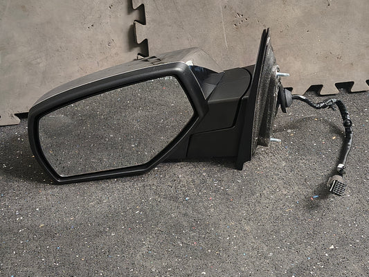 2014–2019 Chevrolet Silverado & GMC Sierra Driver Side Power Folding Mirror 🪞⚡