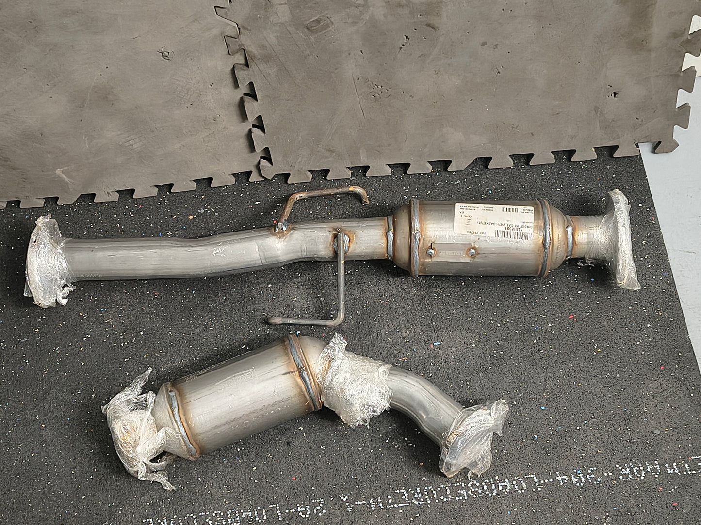 2000–2004 Toyota Tacoma 3.4L V6 Front & Rear Catalytic Converter Set 🚗⚡