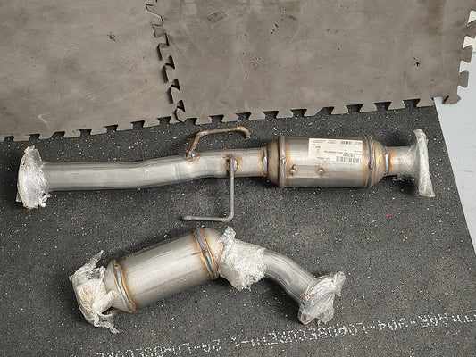 2000–2004 Toyota Tacoma 3.4L V6 Front & Rear Catalytic Converter Set 🚗⚡