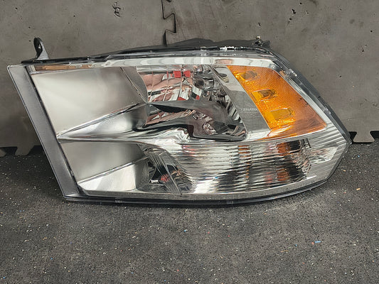 2009–2012 Dodge Ram 1500 / 2500 / 3500 Driver Side Halogen Headlight (Quad Style) 💡⚡