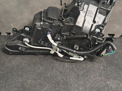 2006–2010 Lexus IS250 & IS350 Driver & Passenger Side Headlight Pair Assembly (Halogen) 🚘💡1284872228688