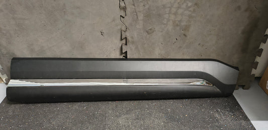 2019–2025 Subaru Ascent Front Right / Passenger Side Lower Door Molding 🚘⚙️