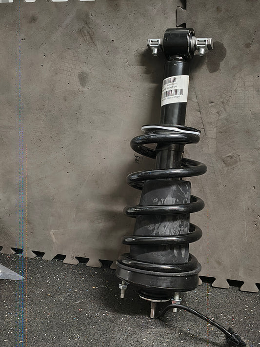 2015–2020 Cadillac Escalade / Chevrolet Tahoe / GMC Yukon Front Strut Assembly 🚘⚙️