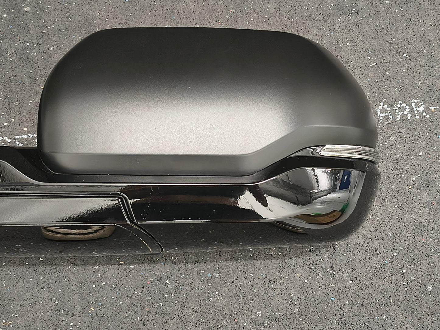 2022–2024 Toyota Tundra Driver Side Power Heated Mirror (w/ Blind Spot & Signal) 🚘⚙️