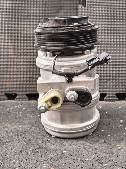 1999–2002 Chevrolet, GMC & Cadillac A/C Compressor Assembly with Clutch (HU6 Type / 4-Groove Pulley) ❄️🚗