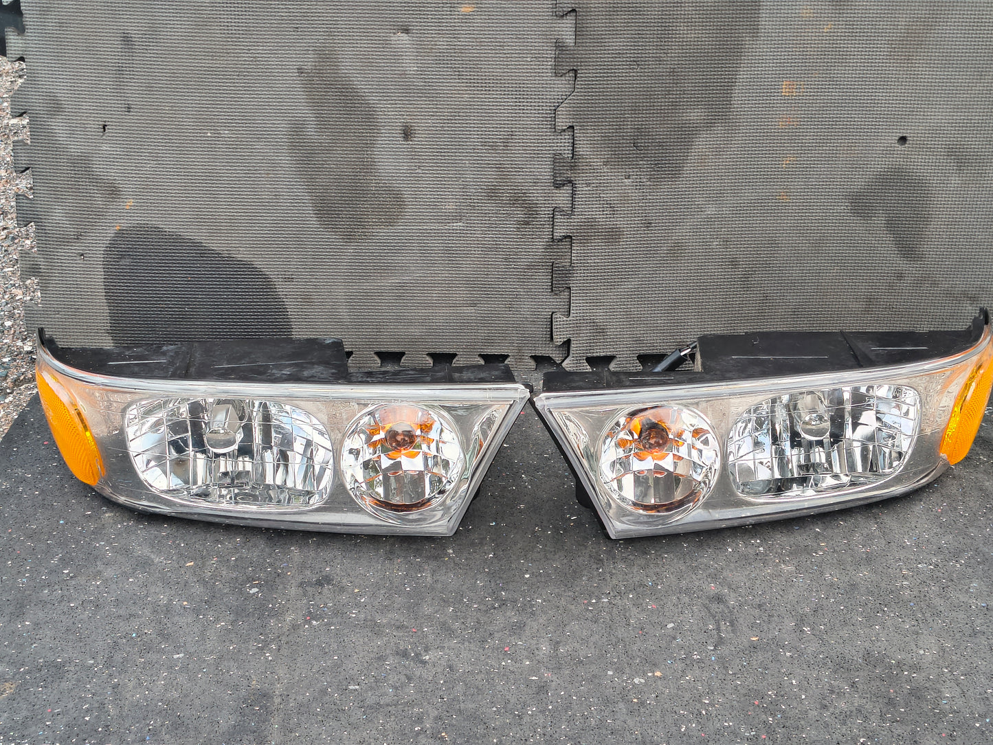 1998–2002 Lincoln Navigator & 2002 Lincoln Blackwood Driver & Passenger Halogen Headlight Set 🚘💡