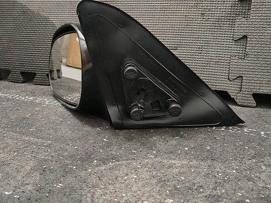 1998–2002 Chevrolet Prizm Driver Side Manual Mirror (Paintable / Non-Folding / Non-Heated) 🚘🪞