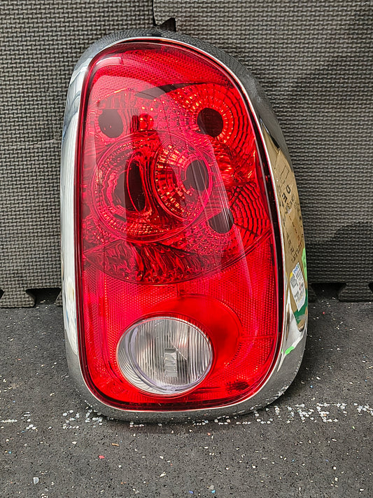 2011–2016 MINI Cooper Countryman Passenger Side Tail Light (Halogen) 🚘💡