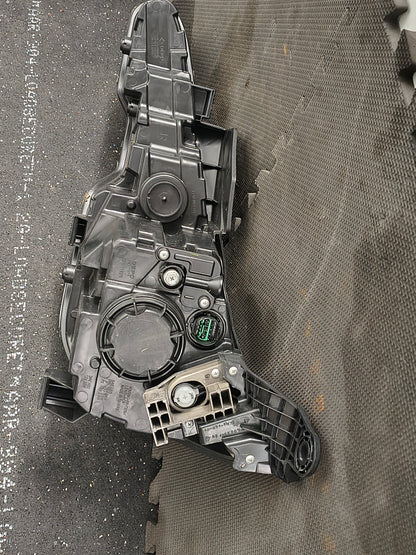 2019-2020 Hyundai Elantra Passenger Side Halogen Headlight w/ LED DRL 🛻💡