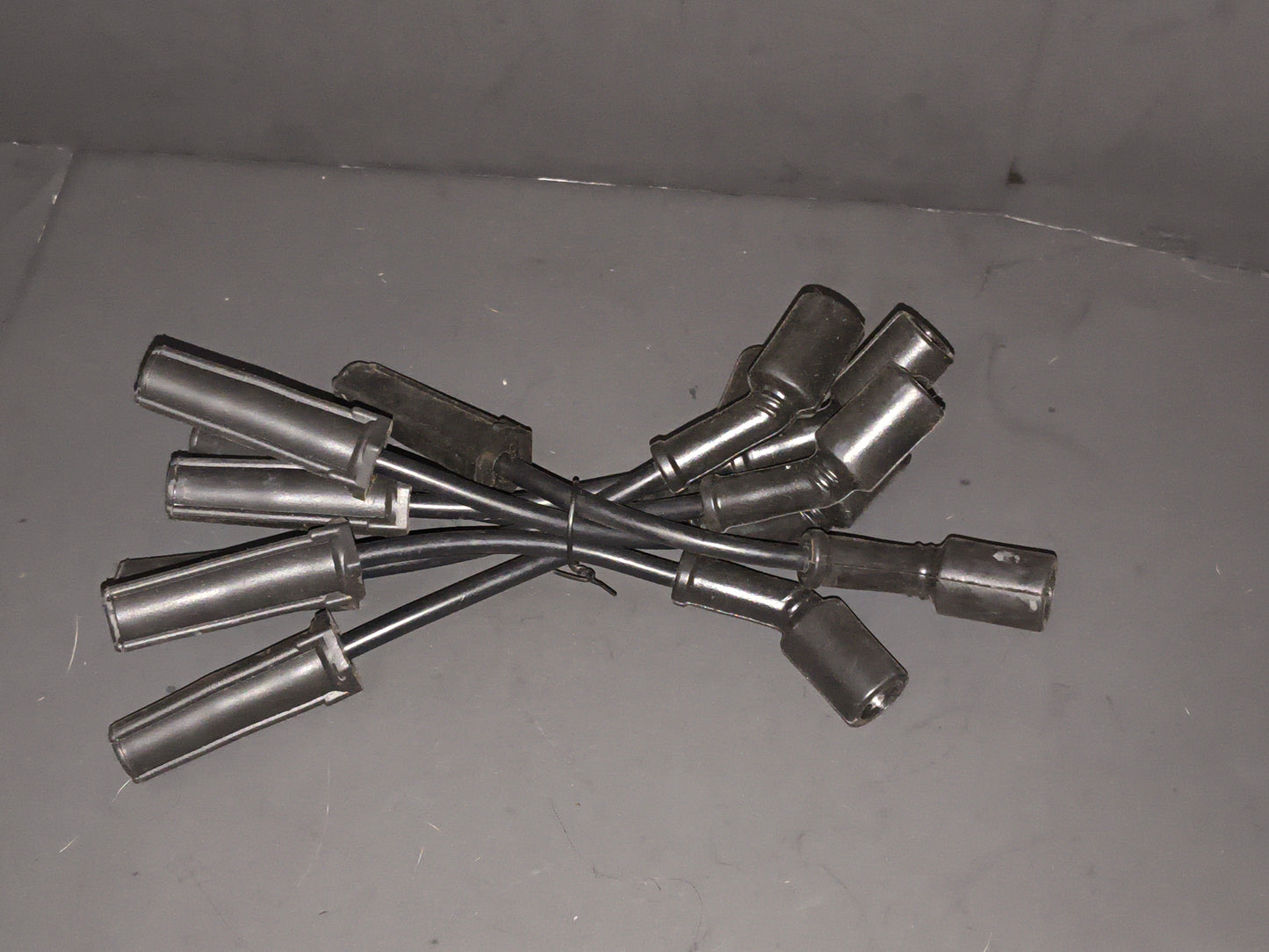 1999–2019 Chevy, GMC, Cadillac, Hummer 4.8L, 5.3L, 6.0L, 6.2L V8 Spark Plug Wire Set (8-Piece) 🚘⚡