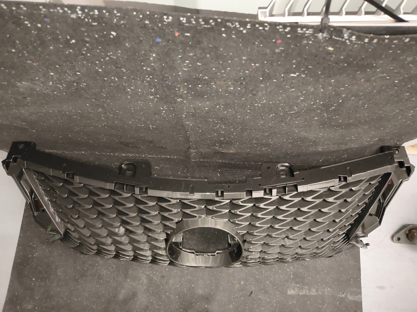 2016–2022 Lexus RX350 & RX450h F Sport Front Upper Bumper Grille Assembly (Gray) 🚘🛡️