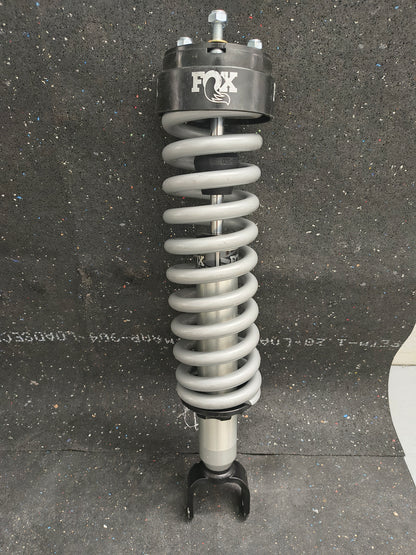 2009–2018 Ram 1500 & 2019–2024 Ram 1500 Classic Fox 2.0 Performance Series Front Coilovers 🚘🏋️
