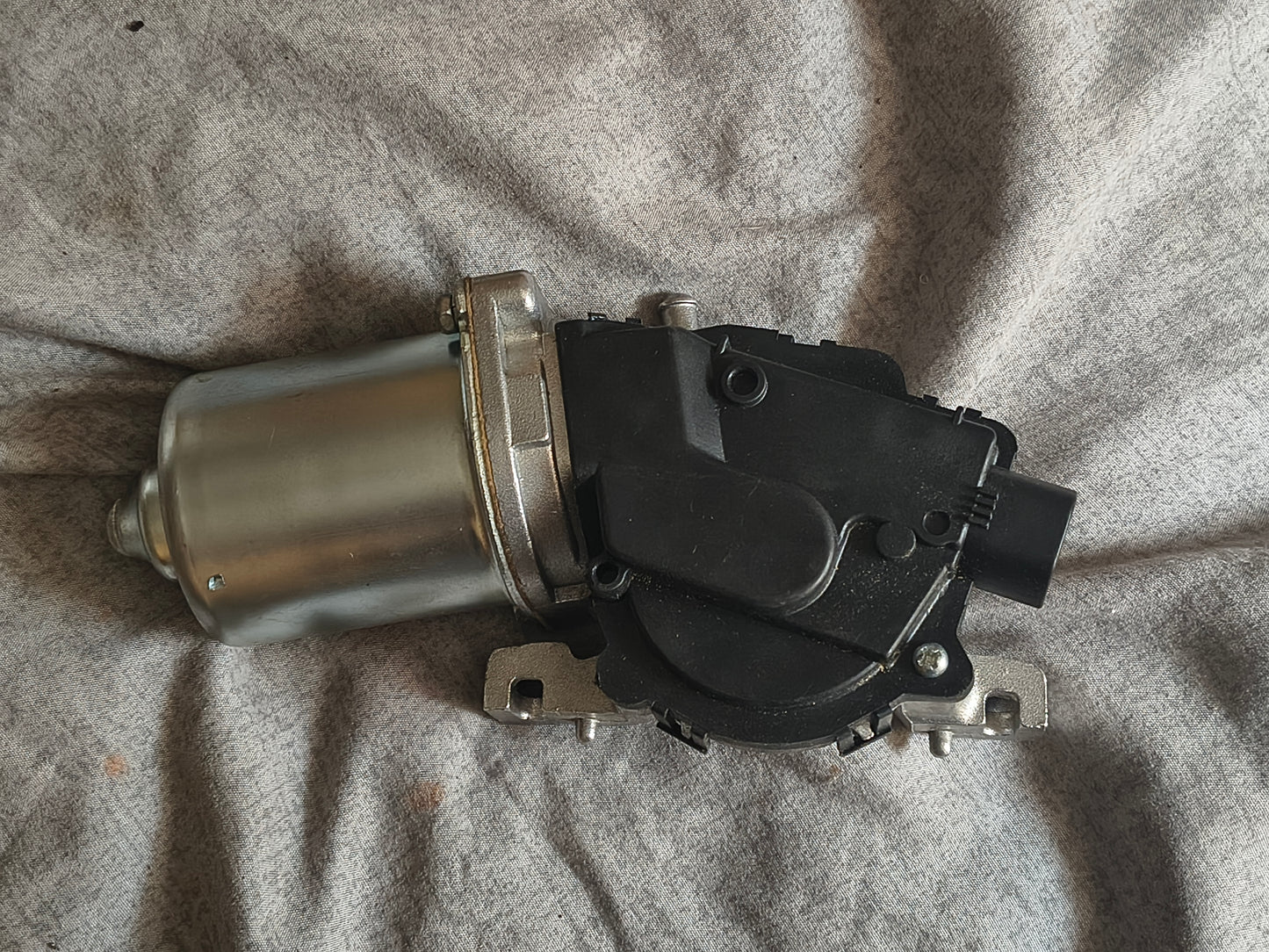 2008–2014 Dodge Challenger, Charger & Chrysler 300 Front Windshield Wiper Motor 🚘⚡