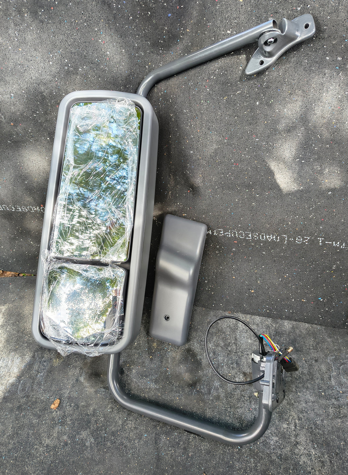 2002–2011 Freightliner Columbia Driver Side Power Towing Door Mirror 🚛🪞