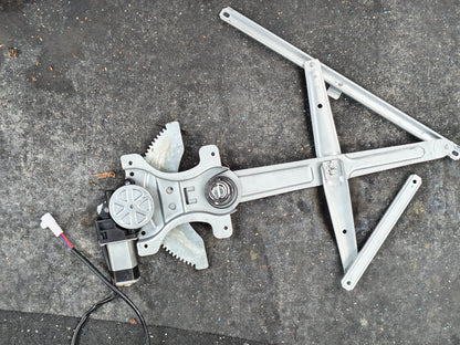 1996–2002 Toyota 4Runner Front Driver Side Power Window Regulator w/ Motor 🚘🪟