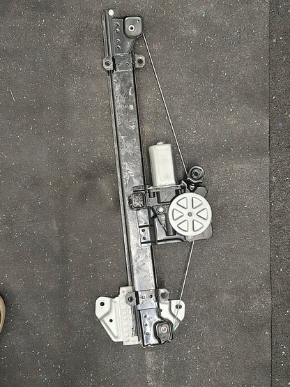 2013–2018 Nissan Altima Front Driver Side Power Window Regulator w/ Motor (Anti-Pinch) 🚘🪟