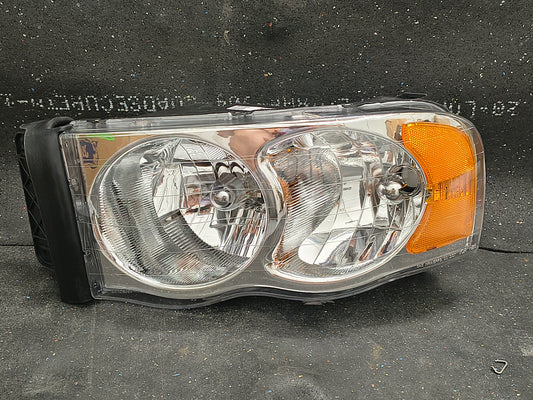 2002–2005 Dodge Ram 1500 & 2003–2005 Ram 2500 / 3500 Driver Side Halogen Headlight Assembly (Clear Lens) 🚘💡