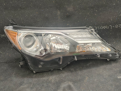 2013–2015 Toyota RAV4 Passenger Side Halogen Headlight Assembly (USA Built) 🚘💡