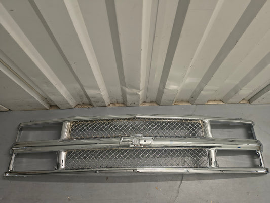 1994–2000 Chevy C/K Pickup, Tahoe, Suburban & '94 Fullsize Blazer Front Grille Assembly (Chrome Shell & Insert w/ Dual Headlights) 🚘✨