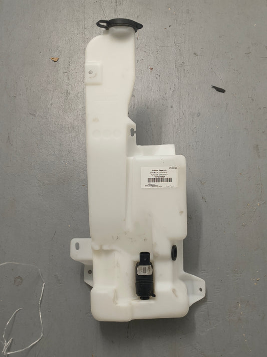 1999–2006 Chevrolet Silverado & GMC Sierra 1500 / 2500 / 3500 Windshield Washer Reservoir w/ Pump & Fluid Level Sensor Hole 🛻💦