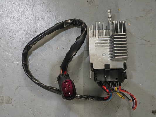 2002–2009 Audi A4 & A4 Quattro Engine Radiator Cooling Fan Control Module 🚗❄️