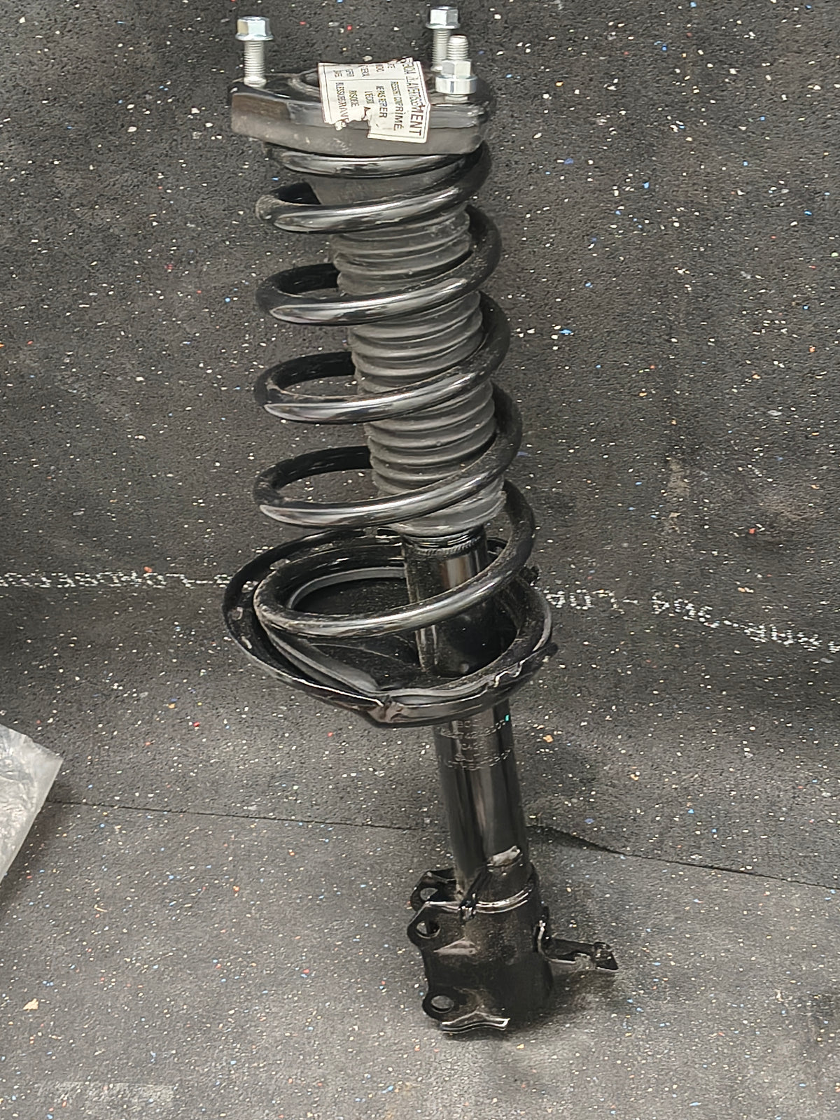 2004–2007 Toyota Highlander Rear Driver Side Fully Loaded Quick-Strut Assembly (FWD ONLY) 🚘🏎️