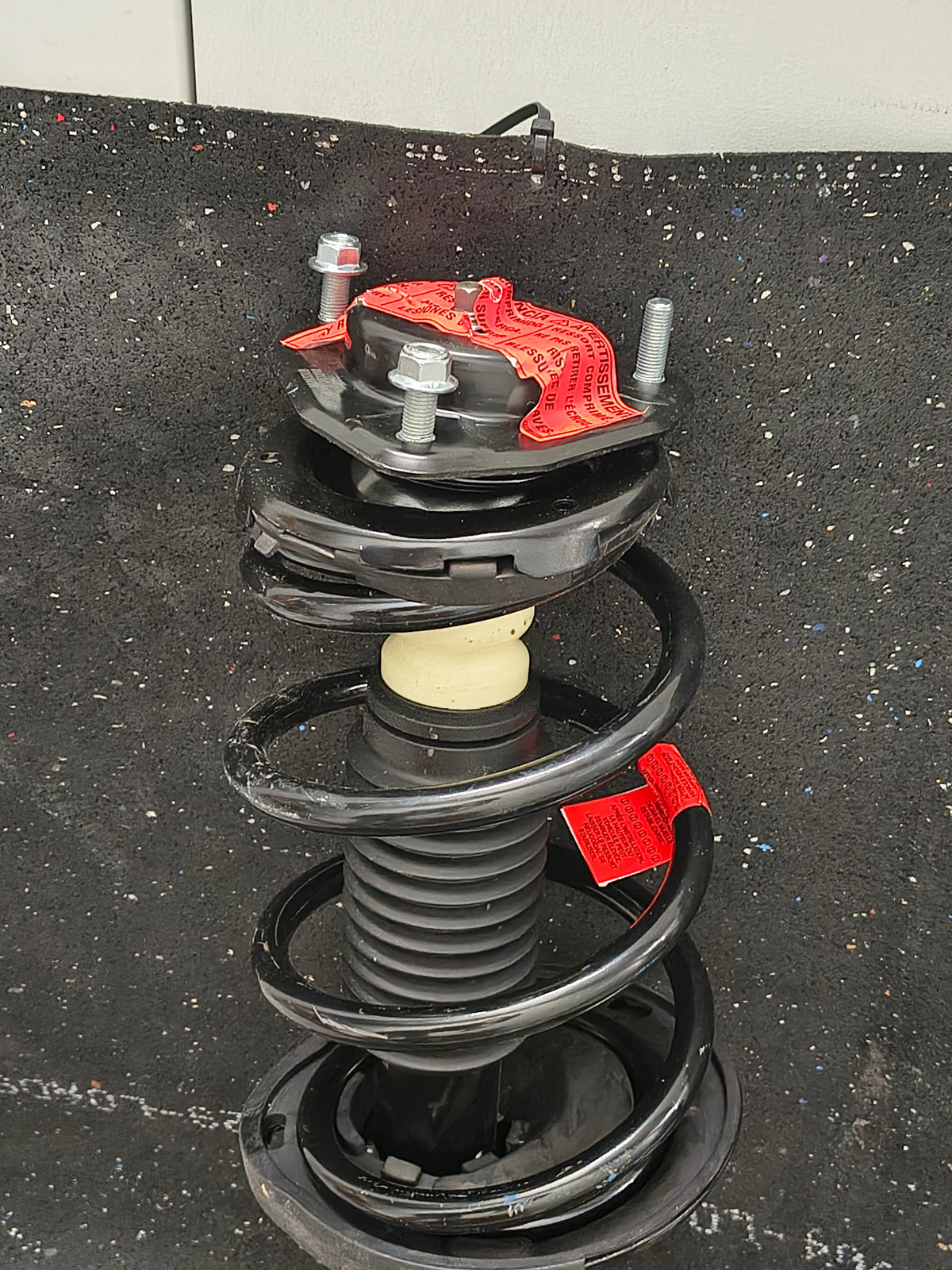 2012–2017 Toyota Camry Front Passenger Side Monroe Quick-Strut Assembly 🚘🏎️