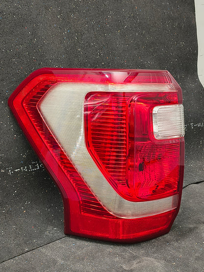 2018–2021 Ford Expedition Driver Side Halogen Tail Light Assembly (CAPA Certified) 🚘⚙️