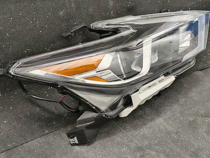 2016–2018 Nissan Maxima Passenger Side Halogen Headlight Assembly 🚘⚙️