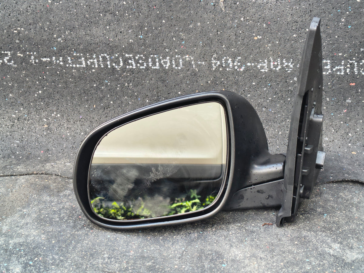 2010 Kia Forte Driver Side Heated Power View Mirror Assembly 🚘⚙️