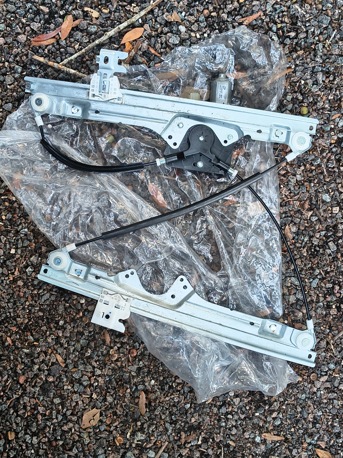 2007–2012 Nissan Sentra Front Driver Side Power Window Regulator with Motor (6-Pin Connector) 🚘🪟