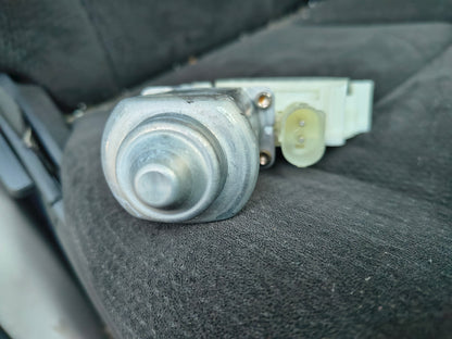 2002–2005 Mini Cooper Front Passenger Side Power Window Motor 🚘🪟