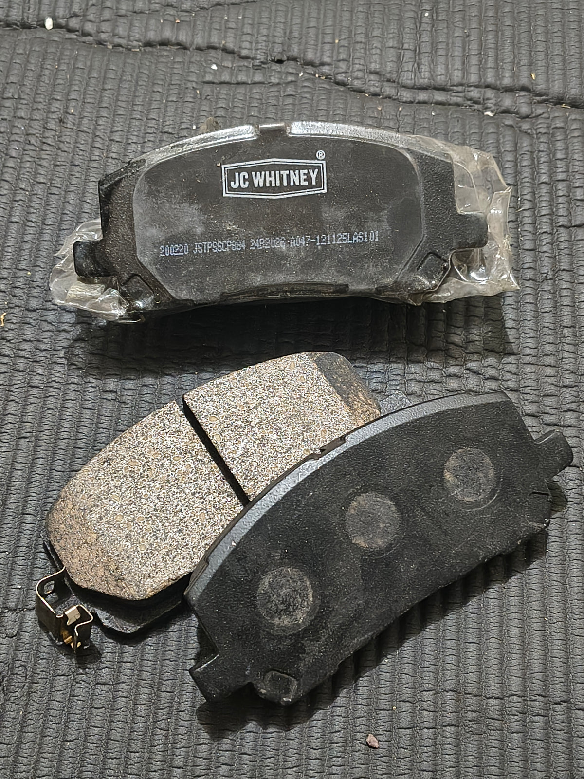 2001–2007 Toyota Highlander Front Ceramic Brake Pad Set 🛑🚘