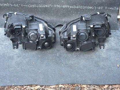 2009–2012 Audi A4 / A4 Quattro Driver and Passenger Side Halogen Headlight Set (With Bulbs) 💡🚘
