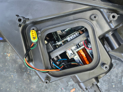 2011–2015 Ford Explorer Driver Side HID/Xenon Headlight Assembly 💡🚘