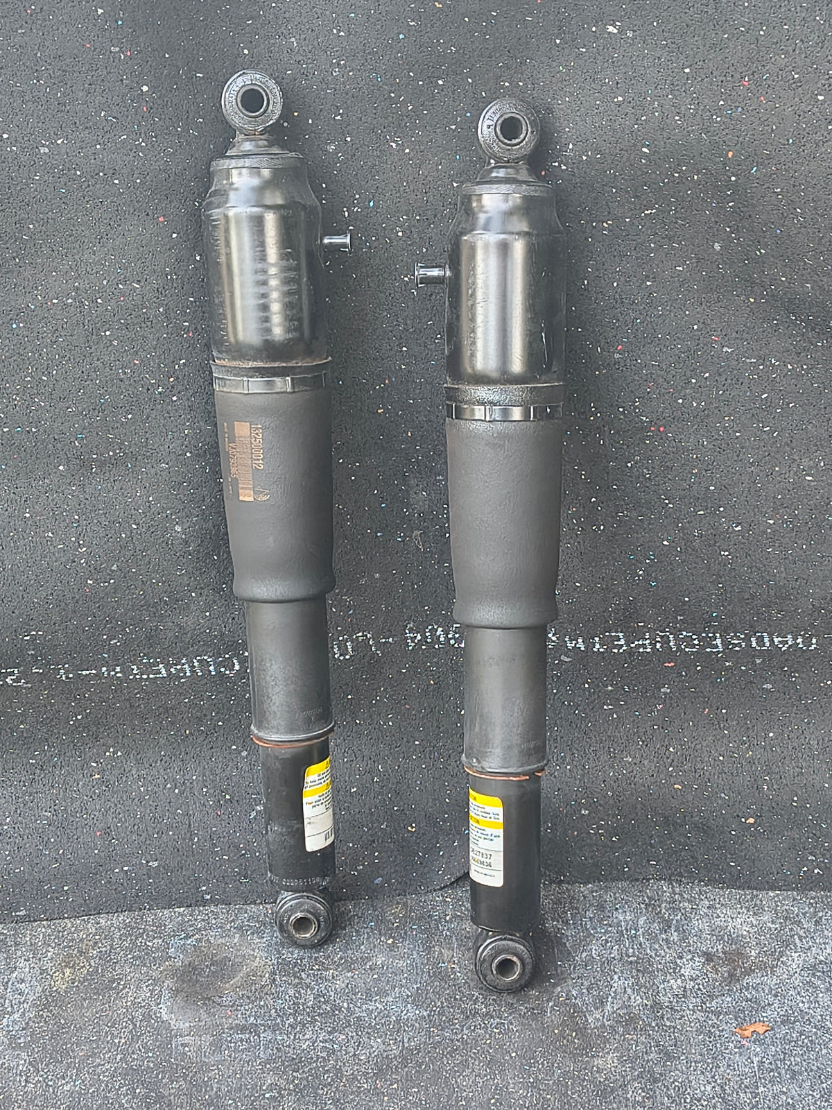 2016–2020 Chevy Tahoe, Suburban, GMC Yukon & Cadillac Escalade Rear ACDelco Air Shock Absorbers (Pair) 🚐⚙️