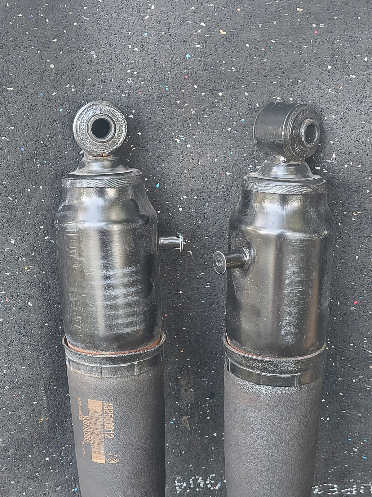 2016–2020 Chevy Tahoe, Suburban, GMC Yukon & Cadillac Escalade Rear ACDelco Air Shock Absorbers (Pair) 🚐⚙️