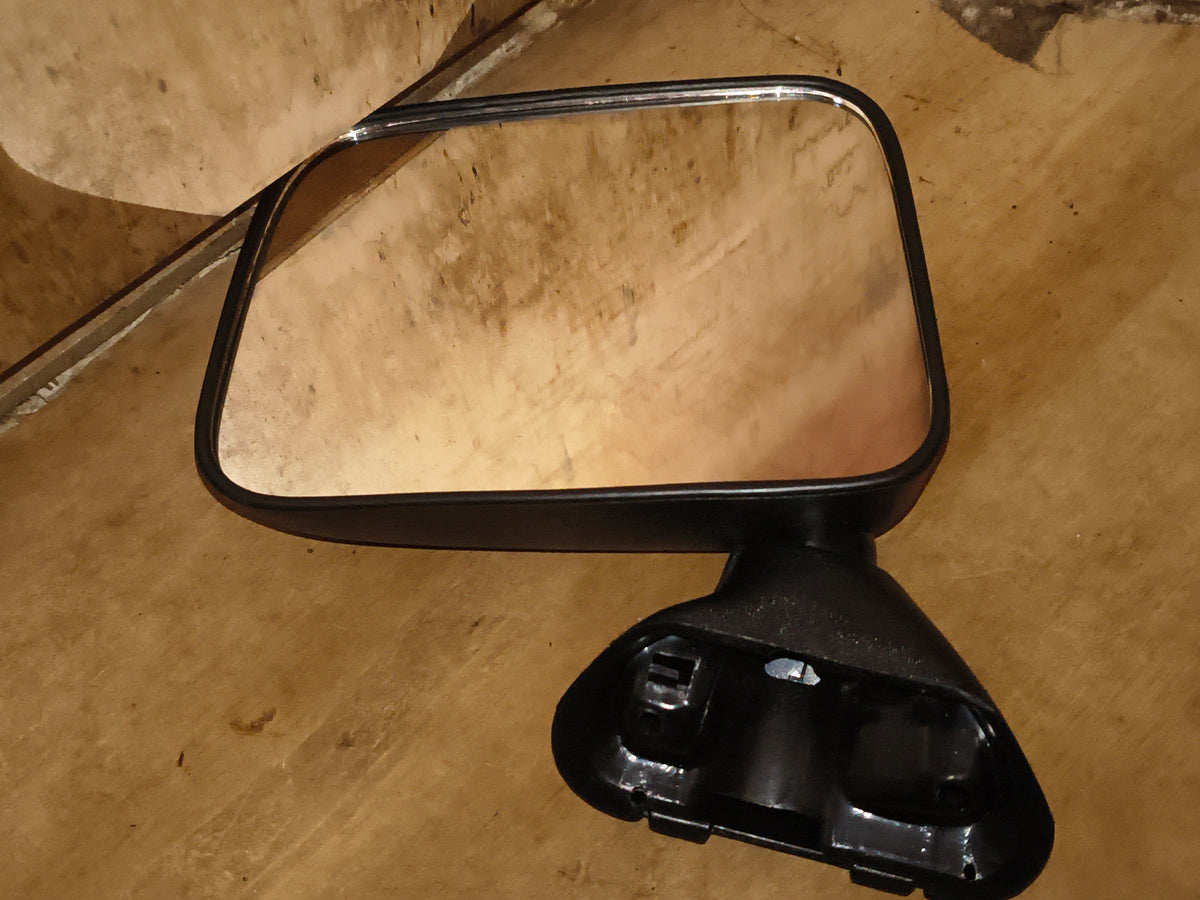1989–1995 Toyota Pickup Driver Side Door Mirror (Manual / Textured Black) 🪞🚘