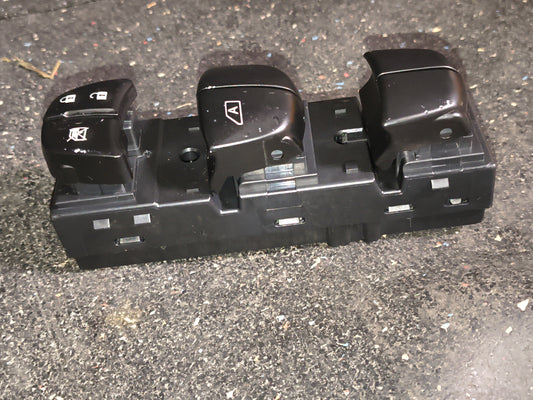 2007–2020 Nissan Sentra / Altima / Pathfinder / Juke / Rogue Front Driver Side Power Window Master Control Switch 🪟🚘