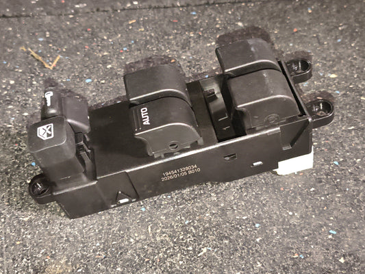 1996–1999 Nissan Pathfinder / Infiniti QX4 & G20 Front Driver Side Master Power Window Switch 🪟🚘